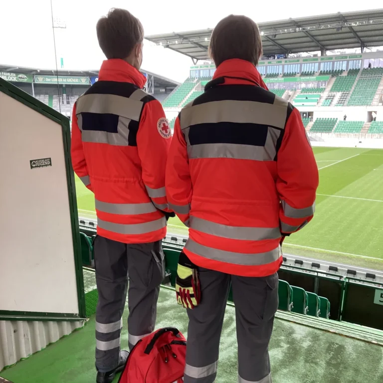 Mehr über den Artikel erfahren Heute haben wir das Spiel des @kleeblatt_fuerth_official gegen den @scfreiburg aus…